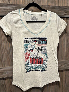 Panhandle Rodeo graphic tee Graphic Tee in Cream Size Large Like New